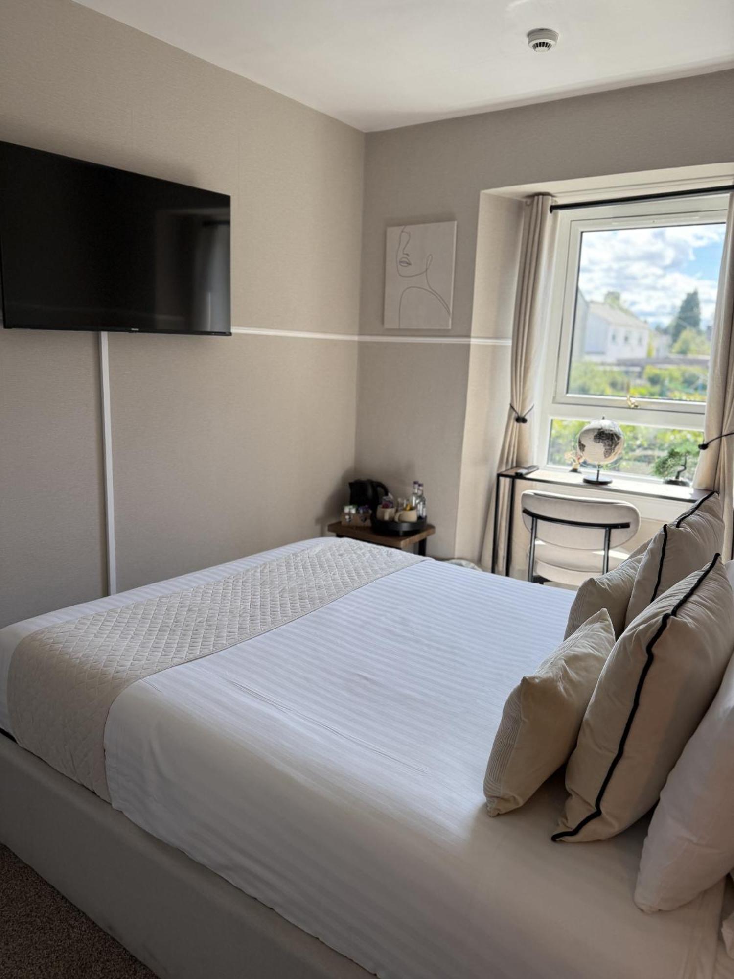 The Glendevon Hotel Auchterarder Szoba fotó